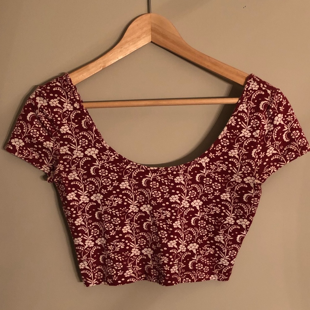 Maroon Floral Crop Top